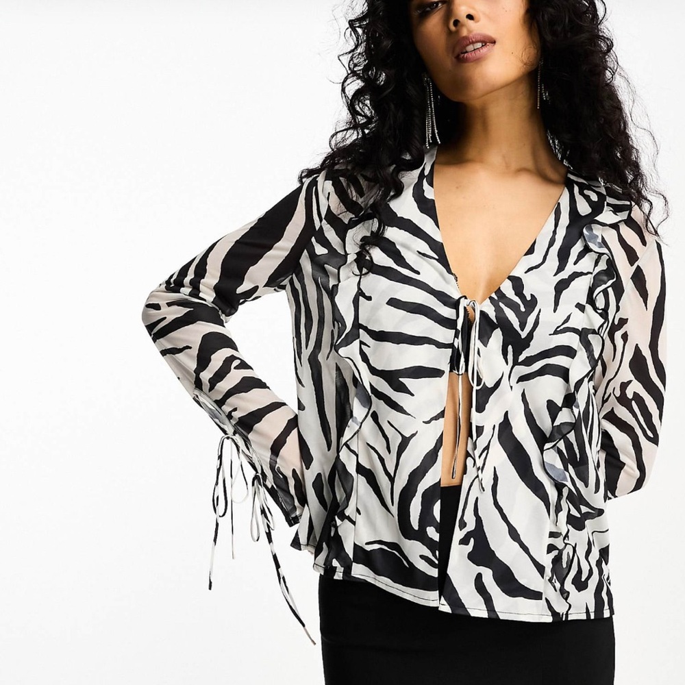 NWT ASOS 4th & Reckless Zebra Top